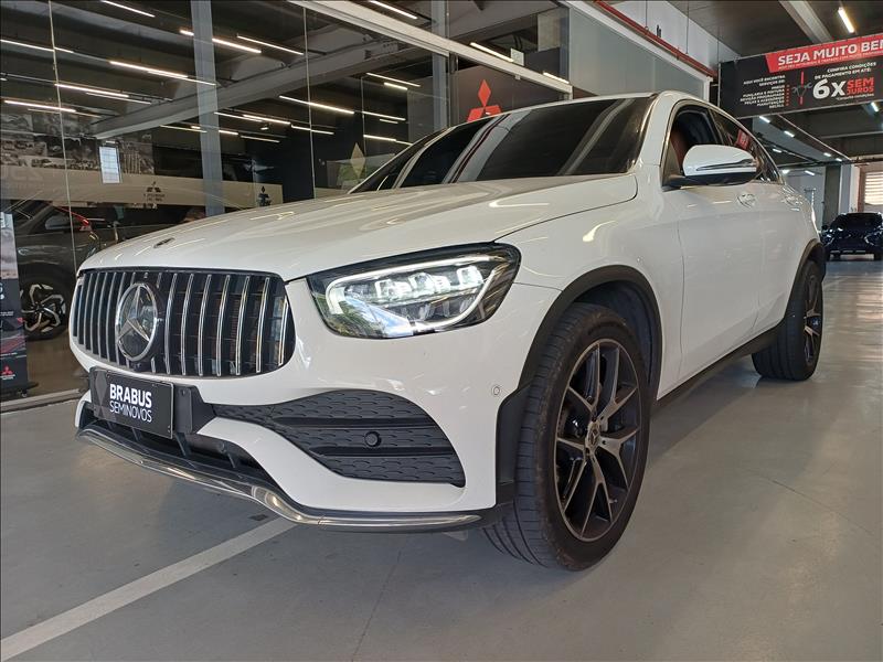 MERCEDES BENZ-GLC 300-2.0 CGI Coupé AMG Line 4matic