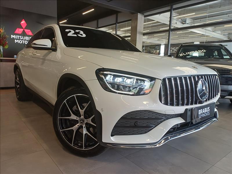 MERCEDES BENZ-GLC 300-2.0 CGI Coupé AMG Line 4matic
