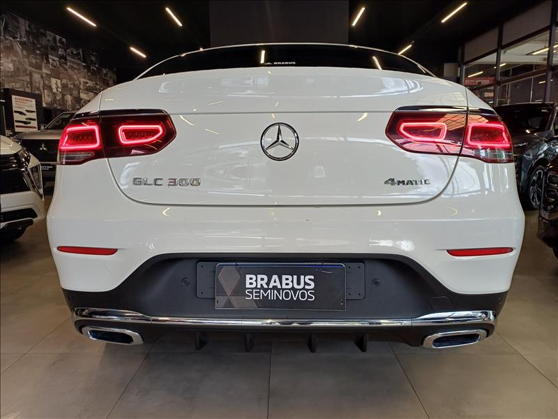 MERCEDES BENZ-GLC 300-2.0 CGI Coupé AMG Line 4matic