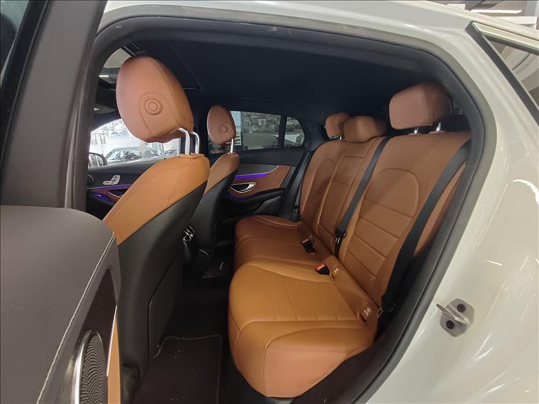 MERCEDES BENZ-GLC 300-2.0 CGI Coupé AMG Line 4matic