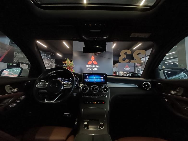 MERCEDES BENZ-GLC 300-2.0 CGI Coupé AMG Line 4matic