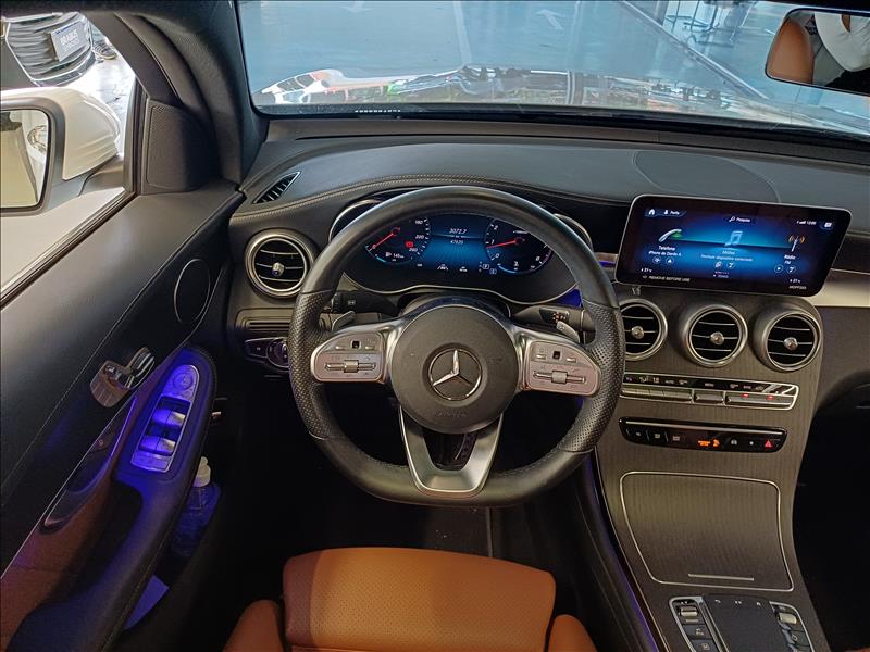 MERCEDES BENZ-GLC 300-2.0 CGI Coupé AMG Line 4matic