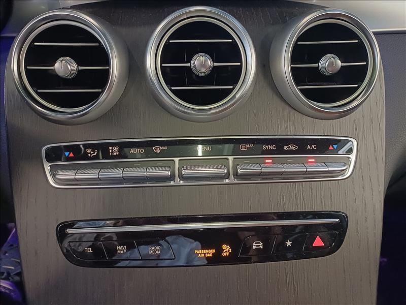 MERCEDES BENZ-GLC 300-2.0 CGI Coupé AMG Line 4matic