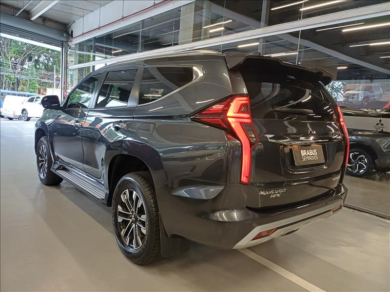 Mitsubishi-PAJERO SPORT-2.4 16V Mivec Turbo Hpe-s AWD