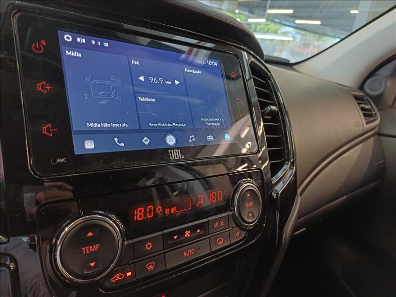 Mitsubishi-L200 TRITON-2.4 16V Turbo Sport Hpe-s Urban CD 4X4