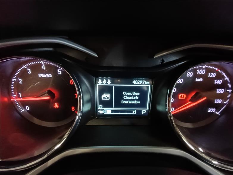 GM - Chevrolet-ONIX-1.0 Turbo Plus LTZ