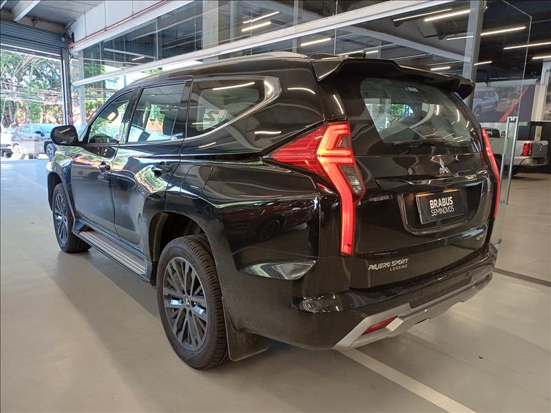 Mitsubishi-PAJERO SPORT-2.4 16V Mivec Turbo Legend AWD