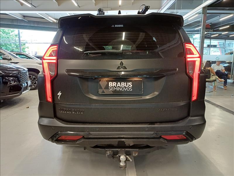 Mitsubishi-PAJERO SPORT-2.4 16V Mivec Turbo Legend Black AWD