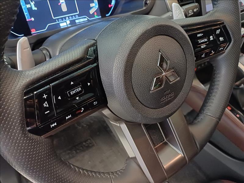 Mitsubishi-PAJERO SPORT-2.4 16V Mivec Turbo Legend Black AWD