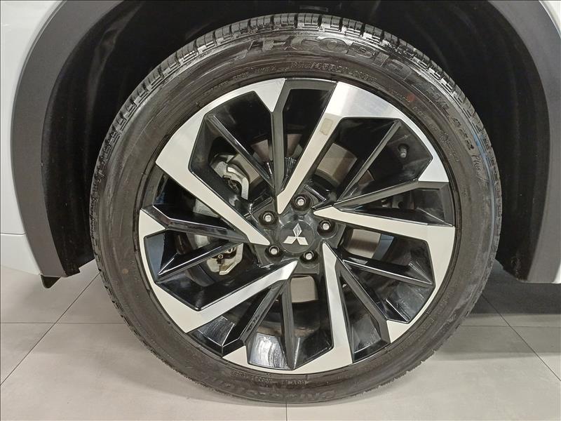 Mitsubishi-OUTLANDER-2.4 Phev Signature S-awc DHT