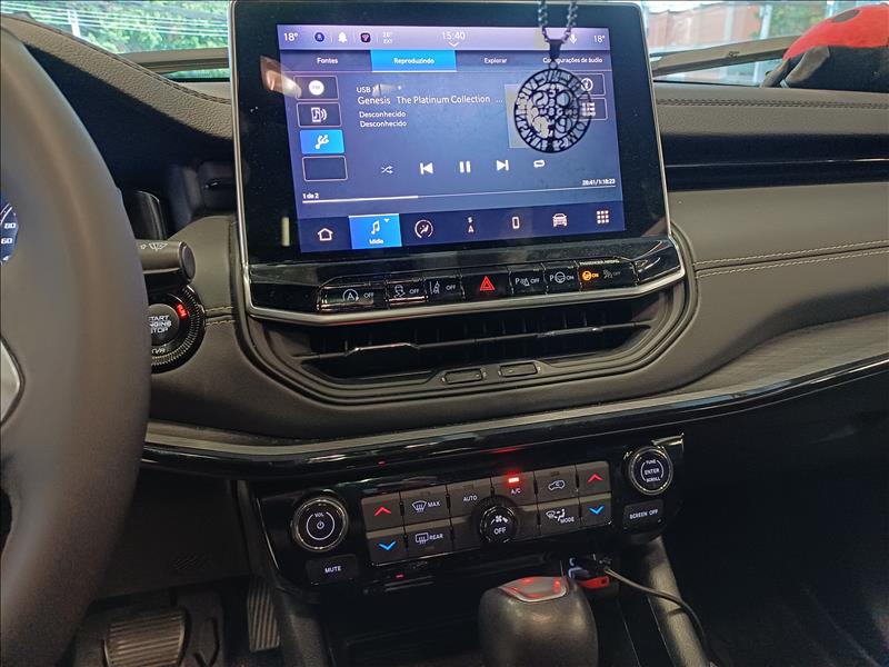 Jeep-COMPASS-2.0 Hurricane 4 Turbo Blackhawk