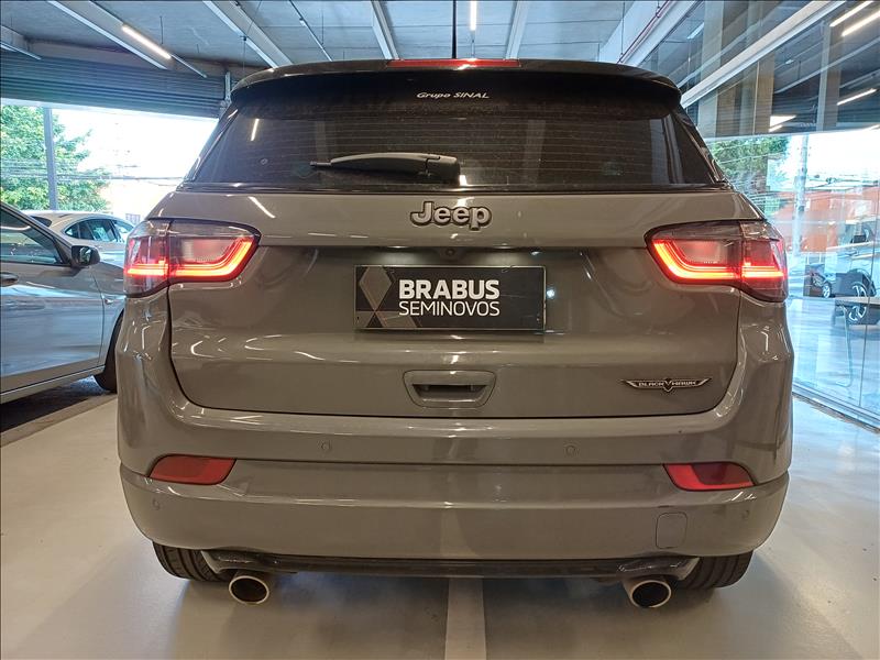 Jeep-COMPASS-2.0 Hurricane 4 Turbo Blackhawk