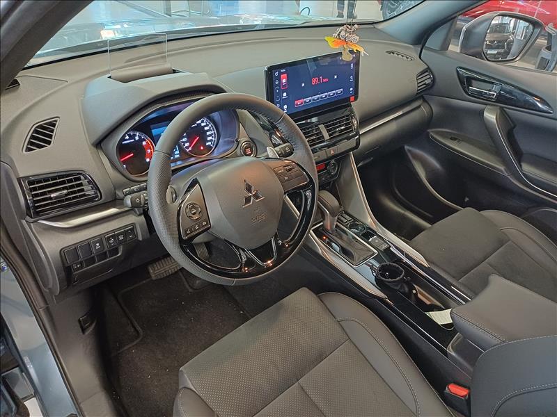 Mitsubishi-ECLIPSE CROSS-1.5 Mivec Turbo Tarmac