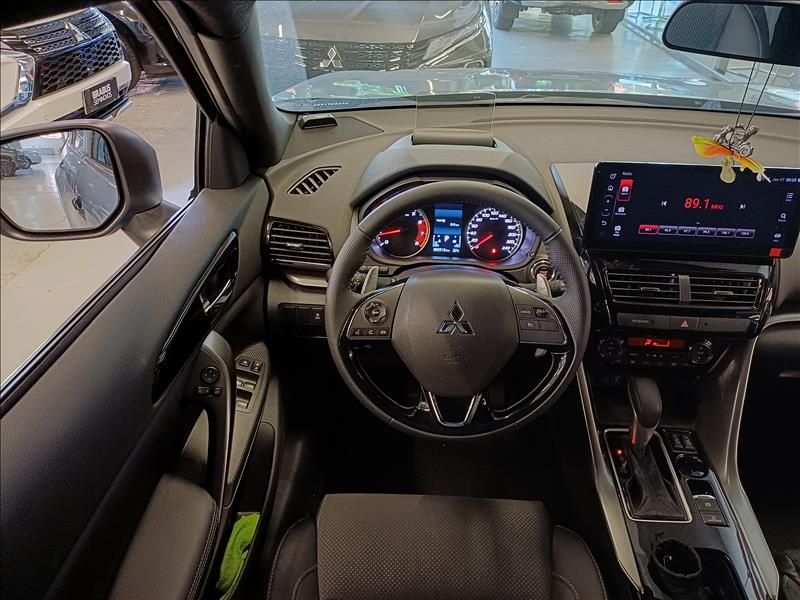 Mitsubishi-ECLIPSE CROSS-1.5 Mivec Turbo Tarmac