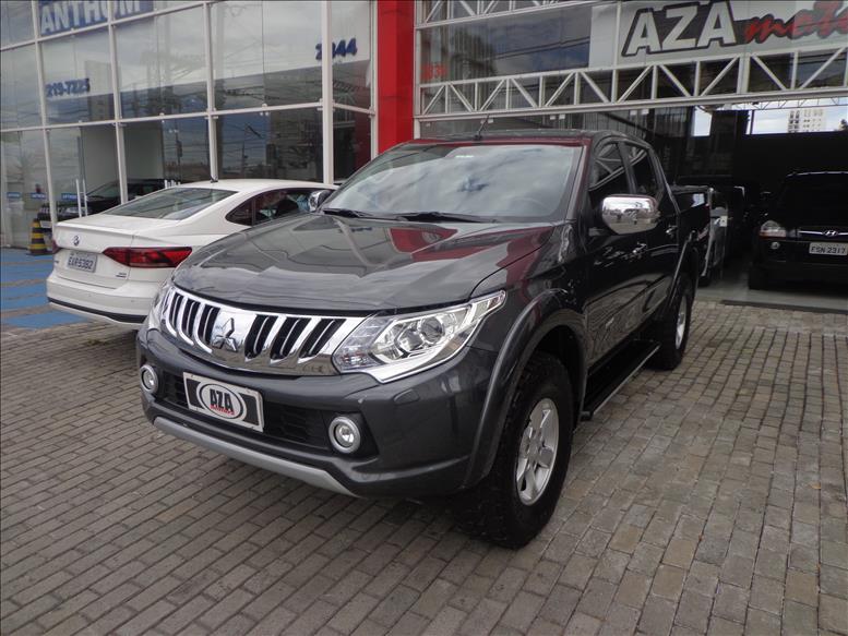 MITSUBISHI L200 TRITON 2.4 16V Turbo Sport HPE TOP CD 4X4