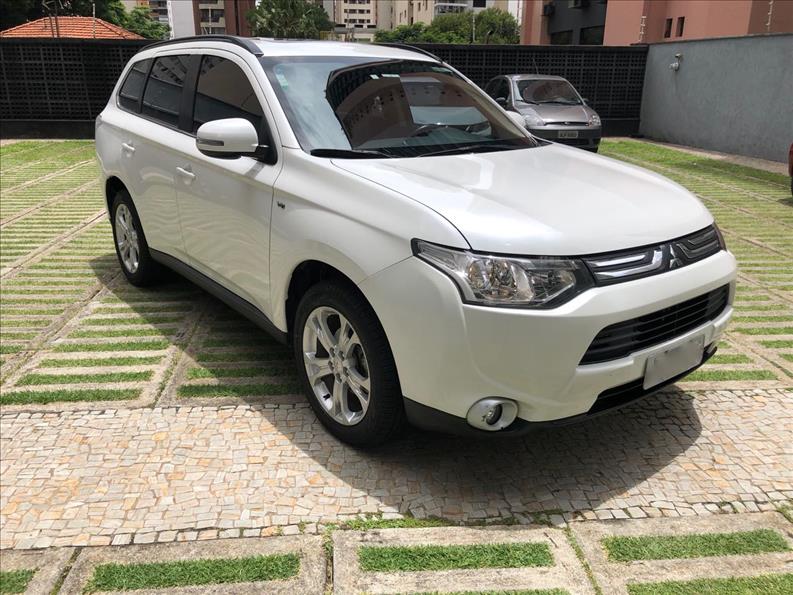 MITSUBISHI OUTLANDER 3.0 GT 4X4 V6 24V