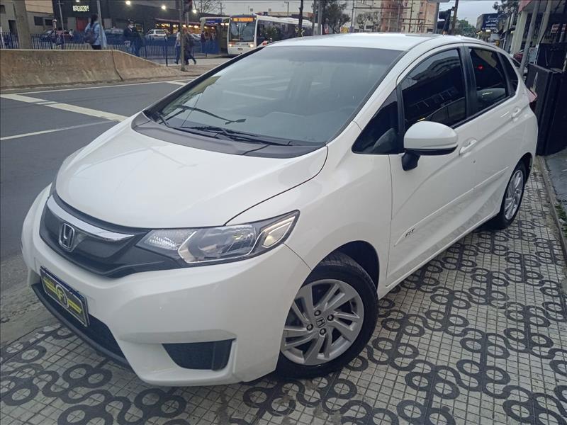 Carros seminovos em HONDA CITY SEDAN (N.GERACAO)LXCVT 1.5 16V(FLEX)