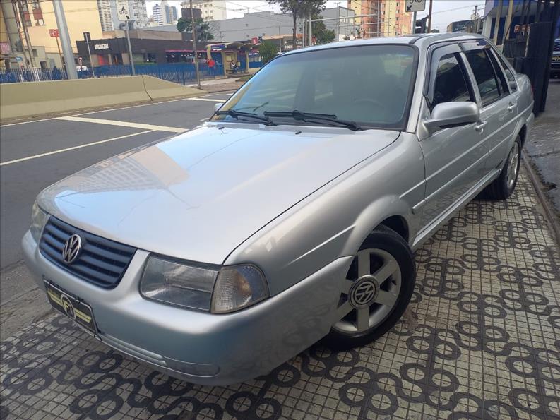 Carros usados VOLKSWAGEN SANTANA 1.8 MI 8V GASOLINA 4P MANUAL