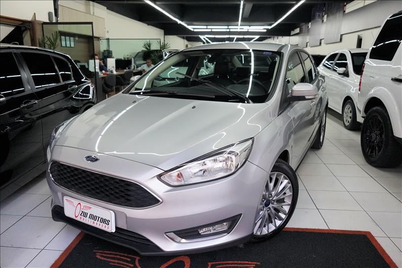 FORD FOCUS 2.0 SE Sedan 16V