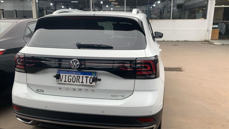  T-CROSS 