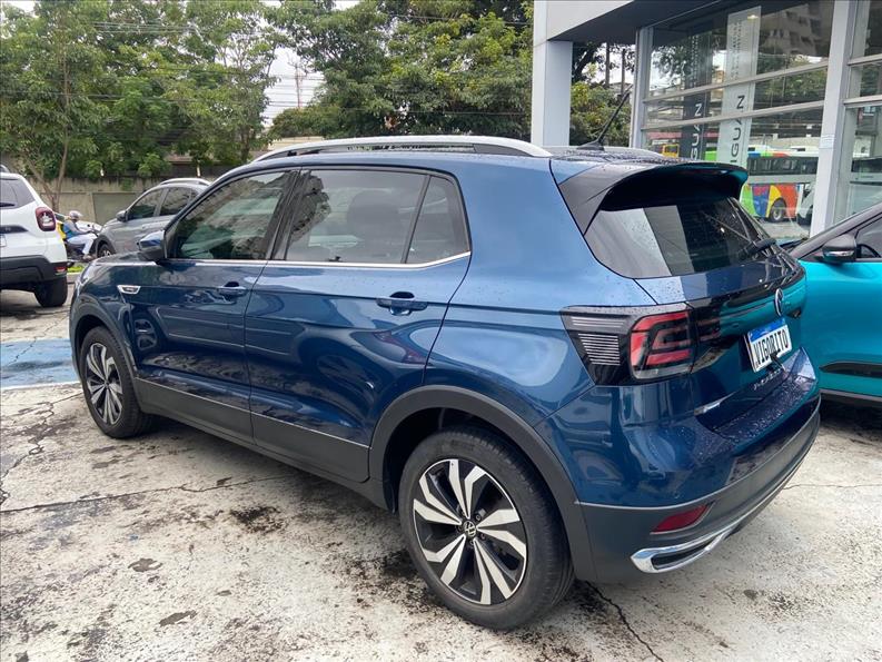  T-CROSS 