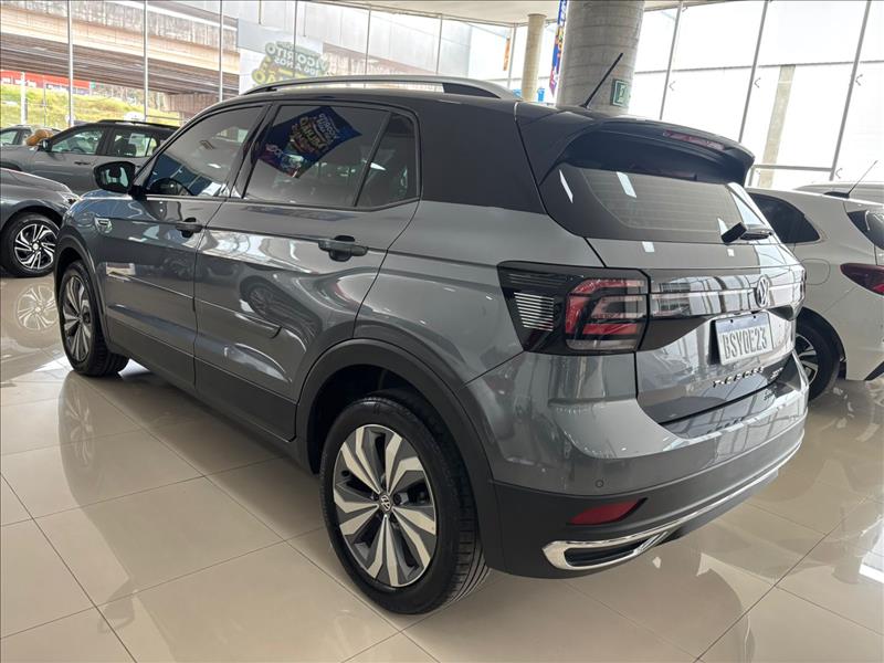  T-CROSS 