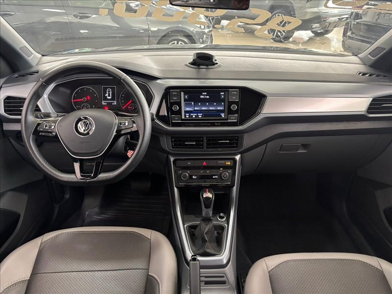  T-CROSS 