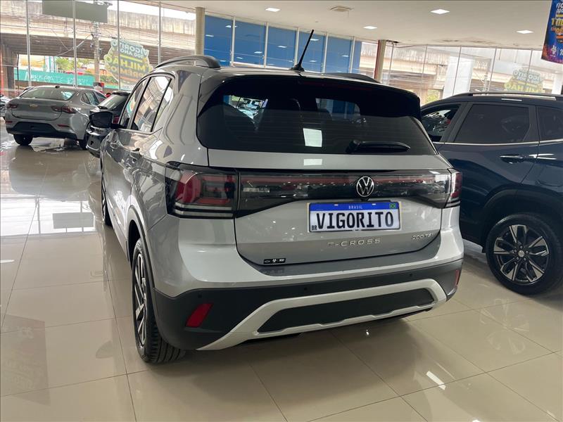  T-CROSS 