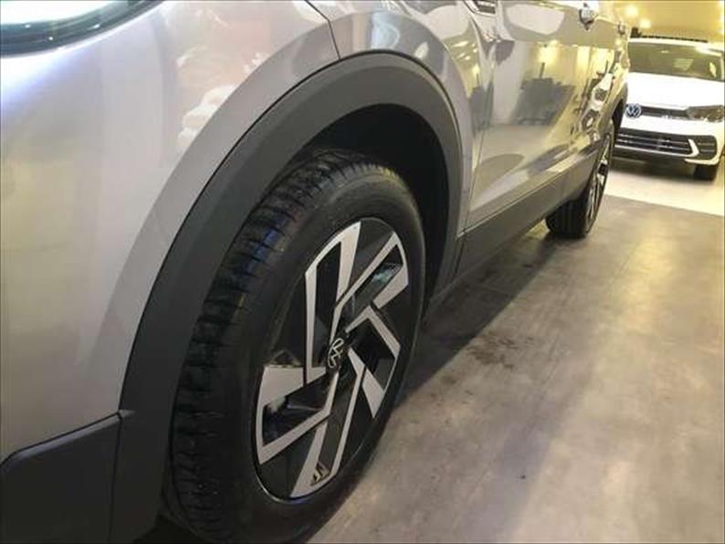  T-CROSS 