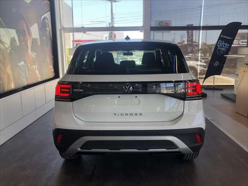  T-CROSS 