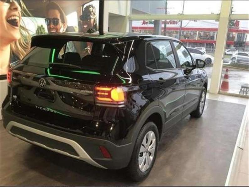  T-CROSS 
