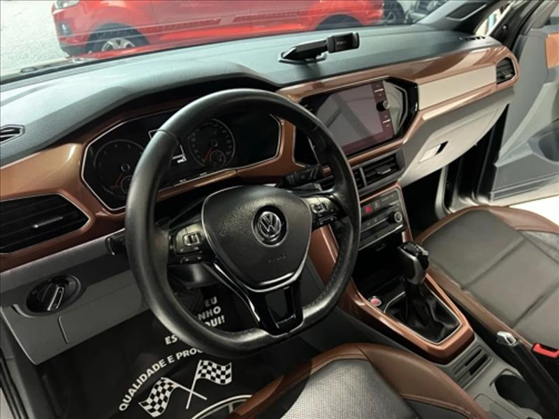  T-CROSS 