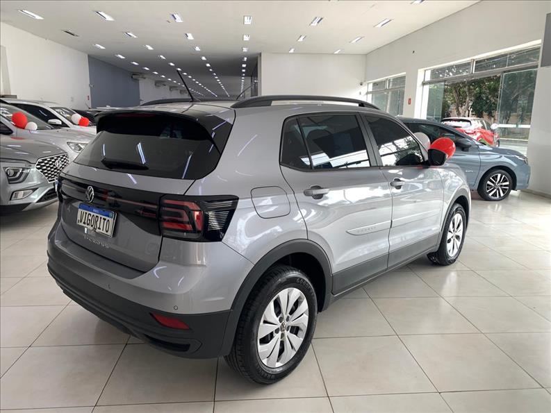  T-CROSS 
