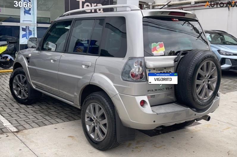  PAJERO TR4 