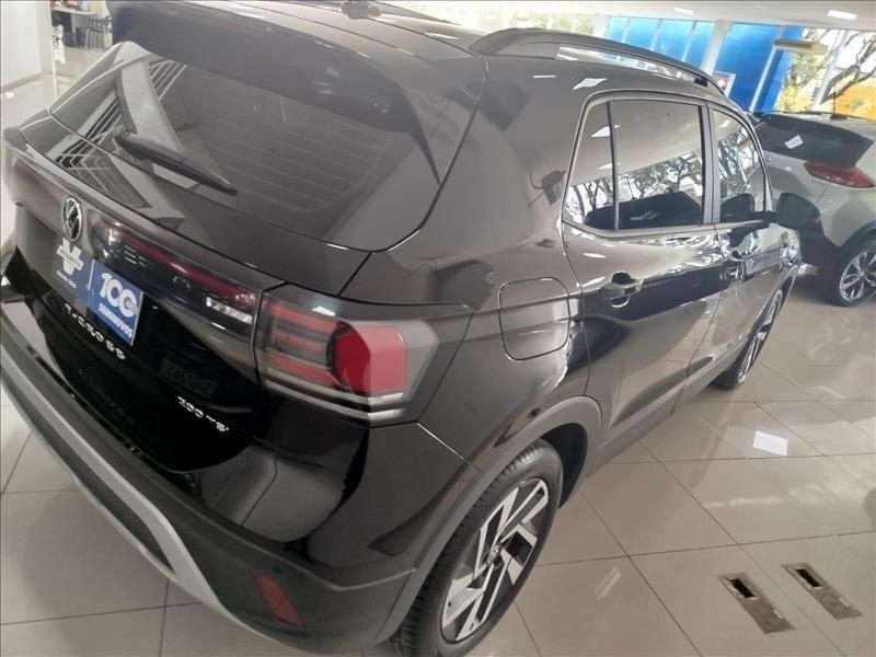  T-CROSS 