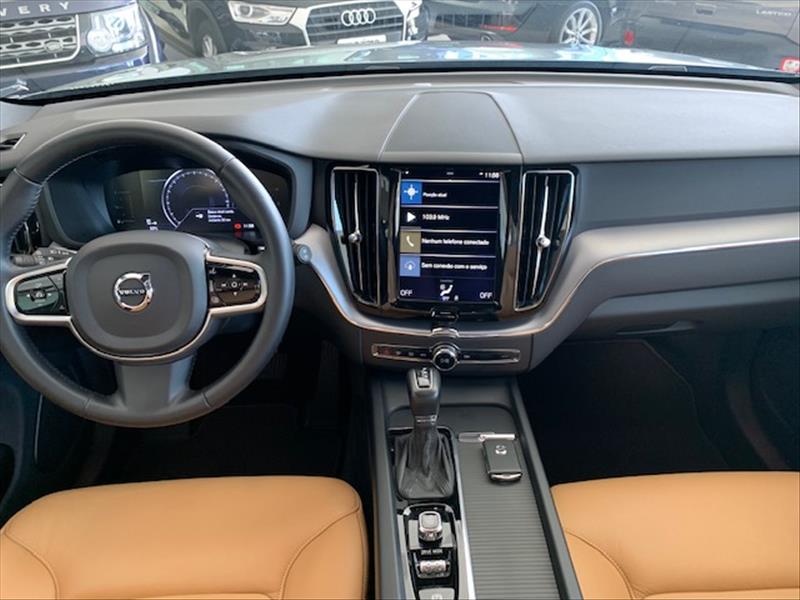 VOLVO XC60 2.0 T5 Momentum AWD Geartronic