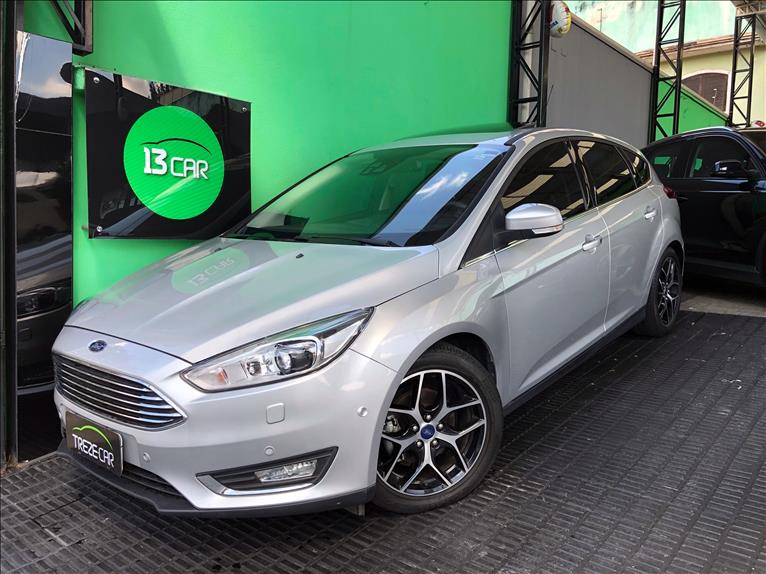 FORD FOCUS 2.0 Titanium Plus Fastback 16V