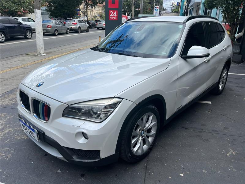 foto do veículo BMW X1 2.0 16V Sdrive18i
