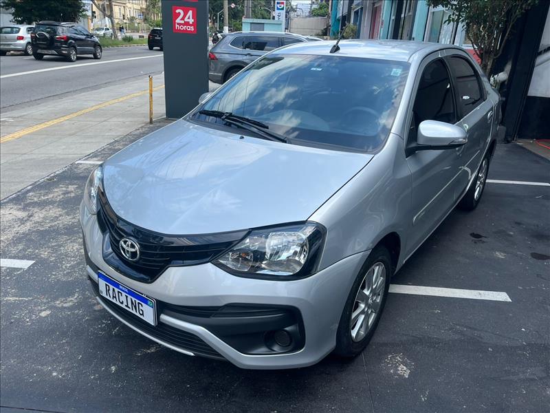 foto do veículo Toyota Etios  1.5 X Plus Sedan 16V 