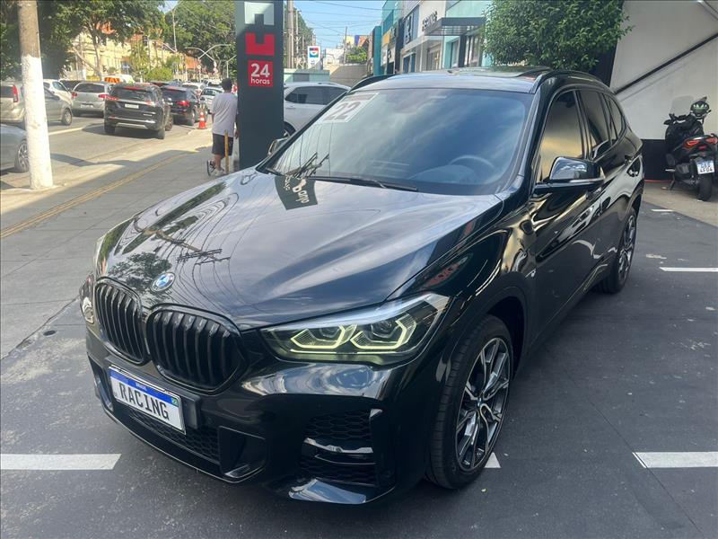 foto do veículo BMW X1 2.0 16V Turbo Activeflex Sdrive20i M Sport