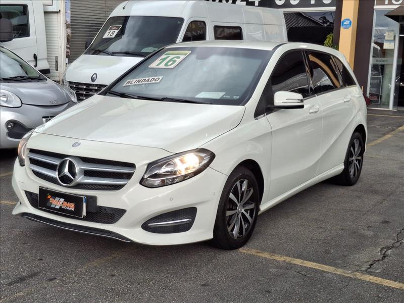 foto do veículo Mercedes-Benz B 200 1.6 Turbo 16V