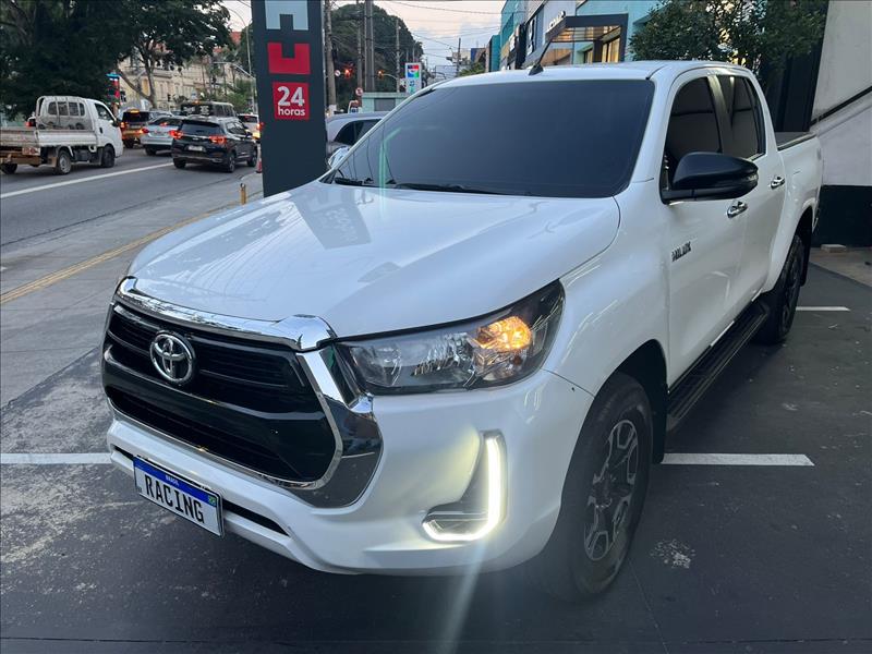 foto do veículo Toyota Hilux 2.8 D-4d Turbo CD Power Pack 4X4