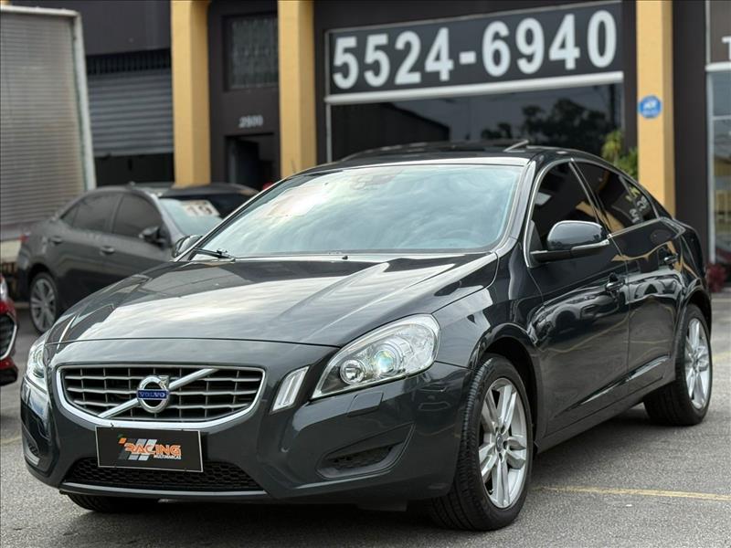 foto do veículo Volvo S60  2.0 T5 Dynamic 