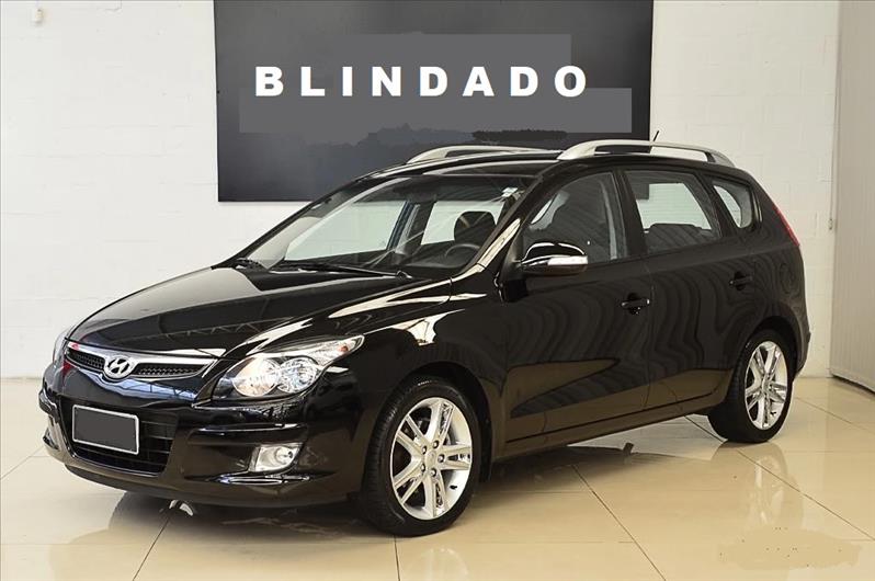 foto do veículo Hyundai i30 cw 2.0 MPFI GLS 16V