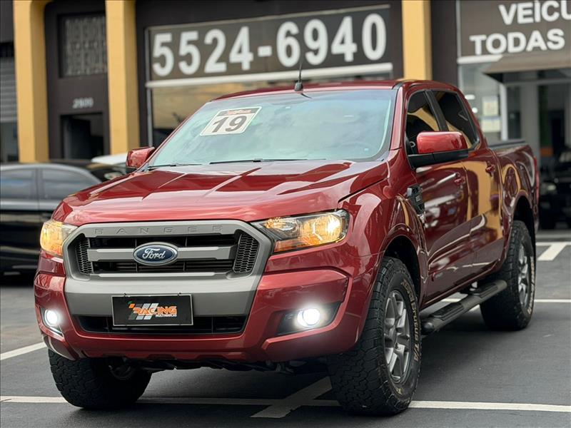 foto do veículo Ford Ranger 2.2 XLS 4X2 CD 16V
