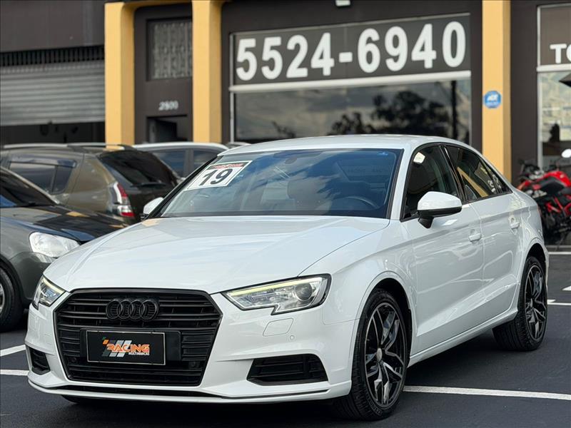 foto do veículo Audi A3 1.4 TFSI Sedan Prestige