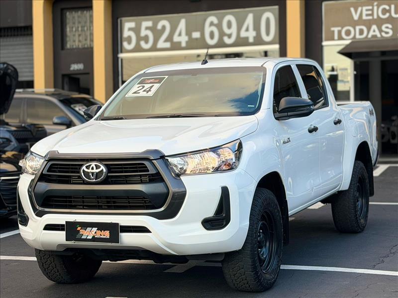 foto do veículo Toyota Hilux 2.8 D-4d Turbo CD Power Pack 4X4
