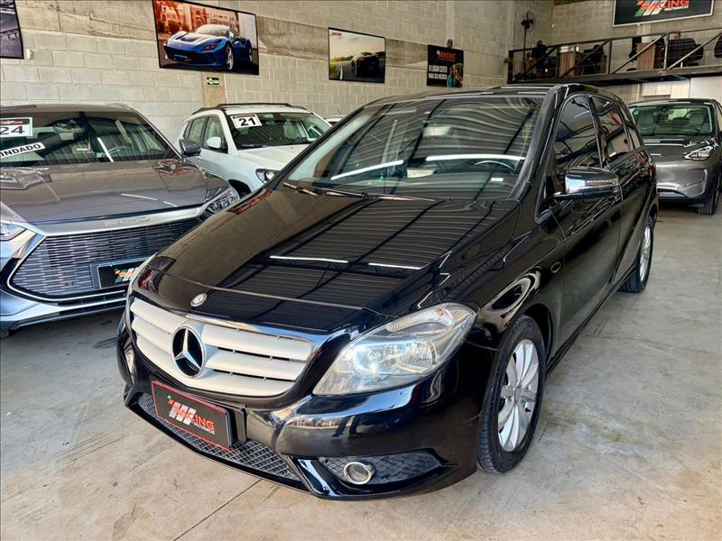 foto do veículo Mercedes-Benz B 200 1.6 Turbo