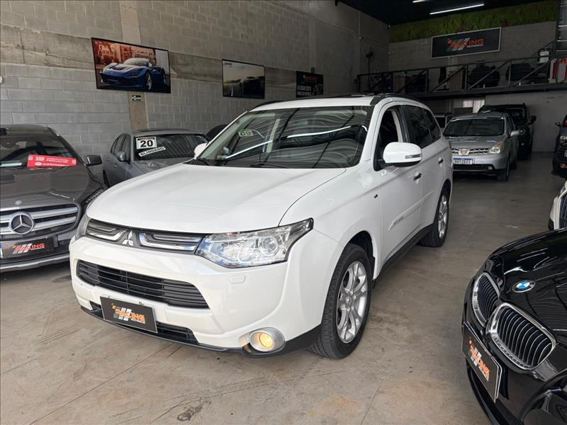 foto do veículo Mitsubishi Outlander 3.0 GT 4X4 V6 24V