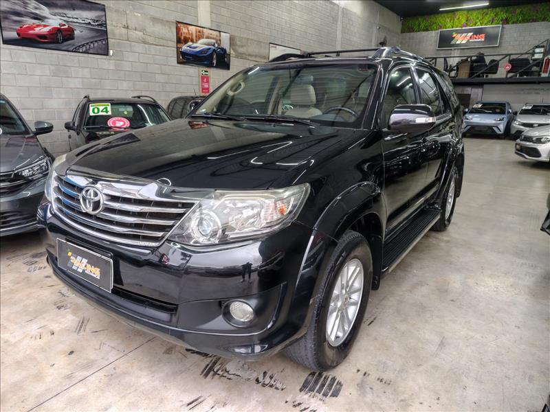 foto do veículo Toyota Hilux sw4 2.7 SR 4X2 16V